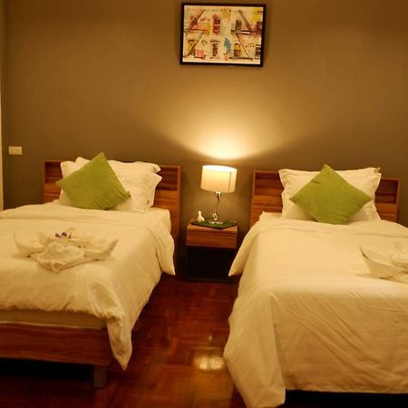 Serene Hostel Nimman Chiang Mai Eksteriør billede