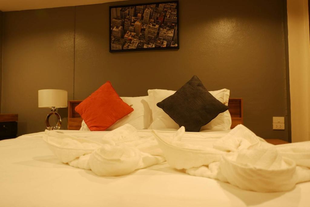 Serene Hostel Nimman Chiang Mai Eksteriør billede